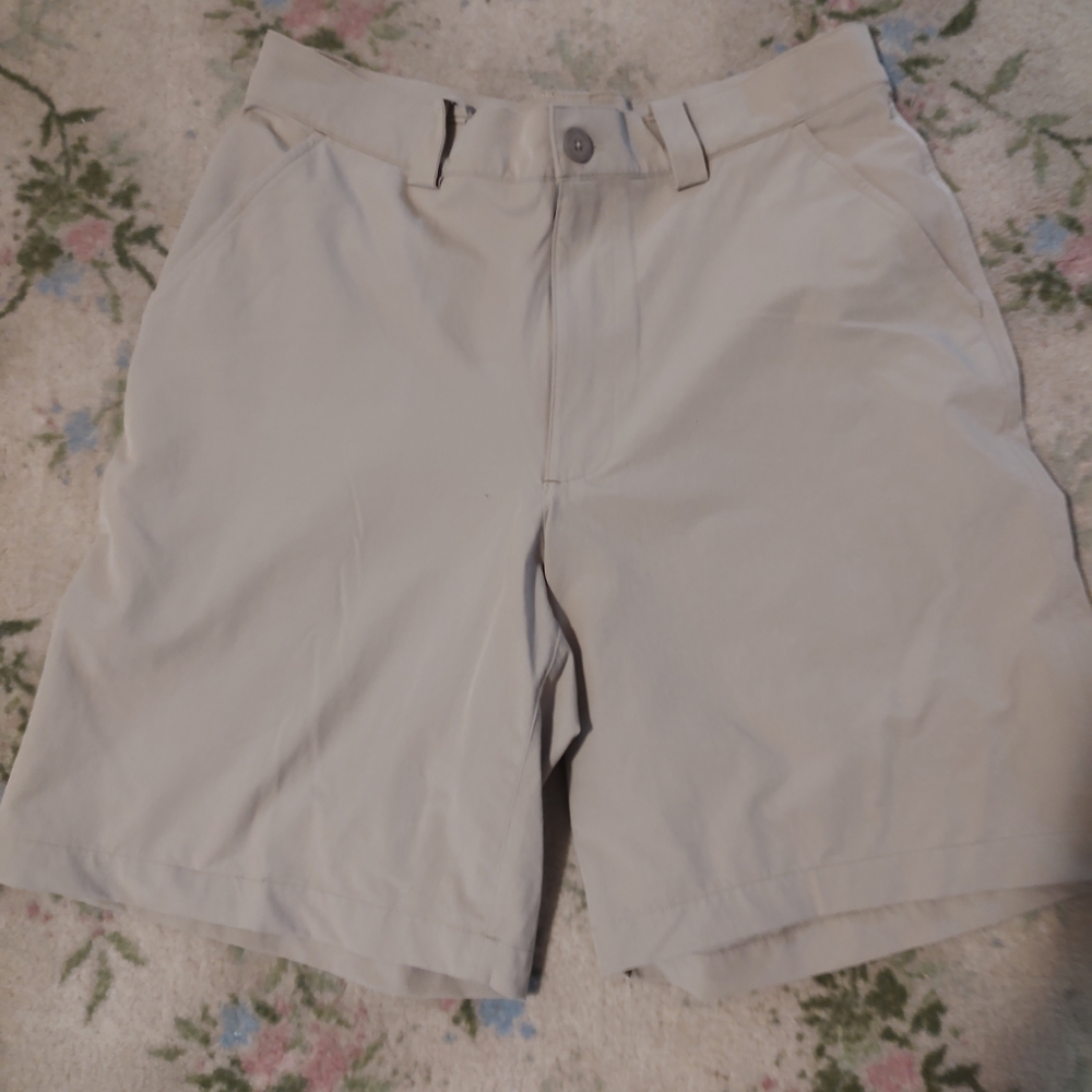 Under Armour Tan Flat Front Shorts Casual Wear